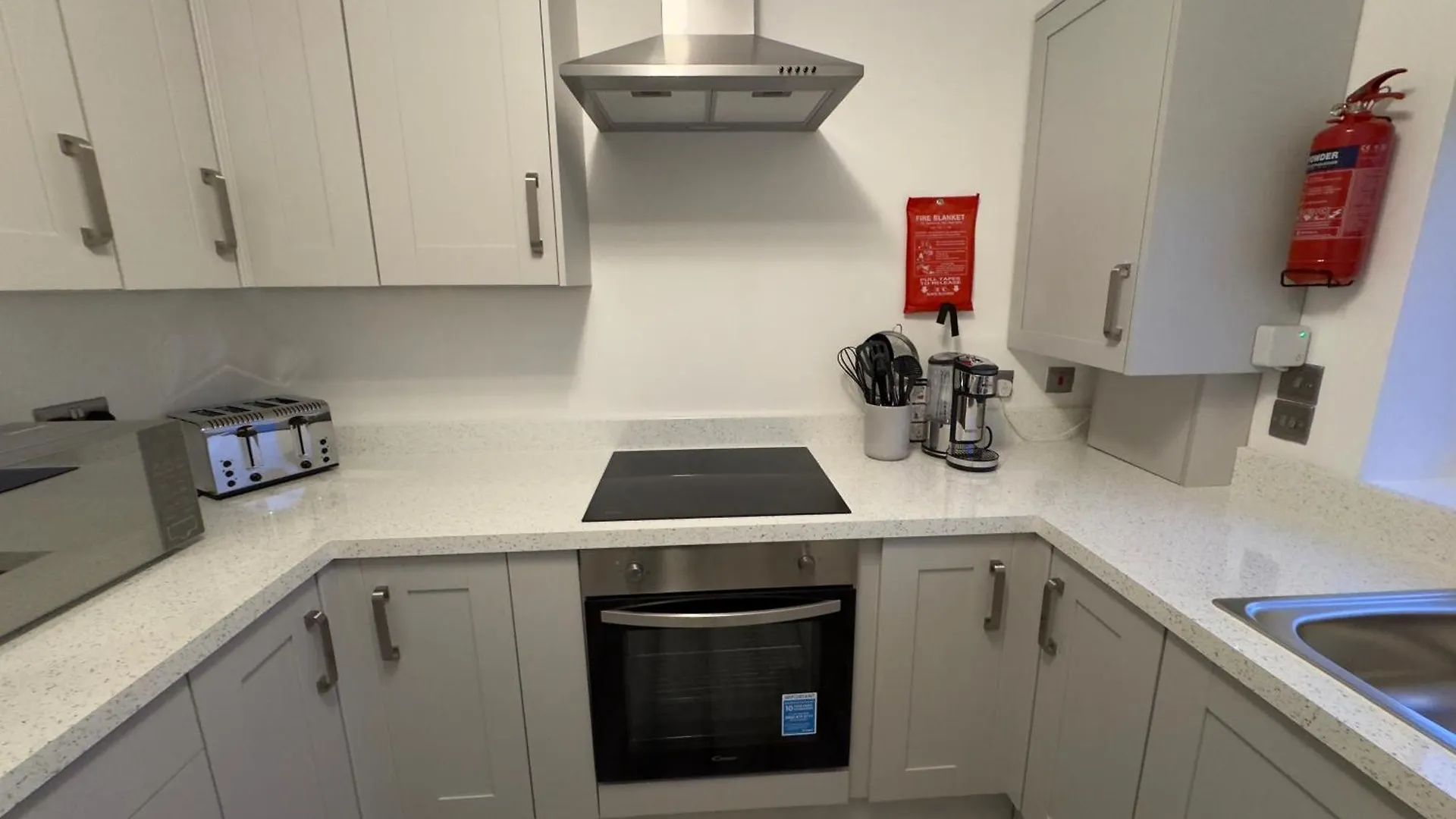 Appartamento Stylish 2Br, Fast Wifi With Balcony Londra